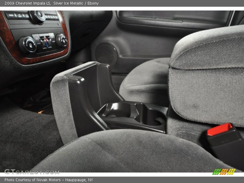Silver Ice Metallic / Ebony 2009 Chevrolet Impala LS