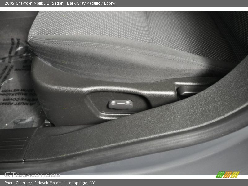 Dark Gray Metallic / Ebony 2009 Chevrolet Malibu LT Sedan