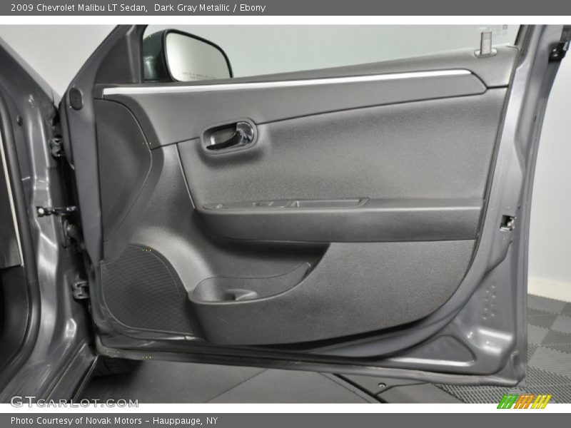 Dark Gray Metallic / Ebony 2009 Chevrolet Malibu LT Sedan