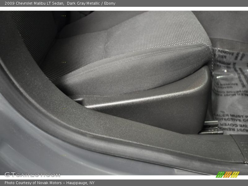 Dark Gray Metallic / Ebony 2009 Chevrolet Malibu LT Sedan
