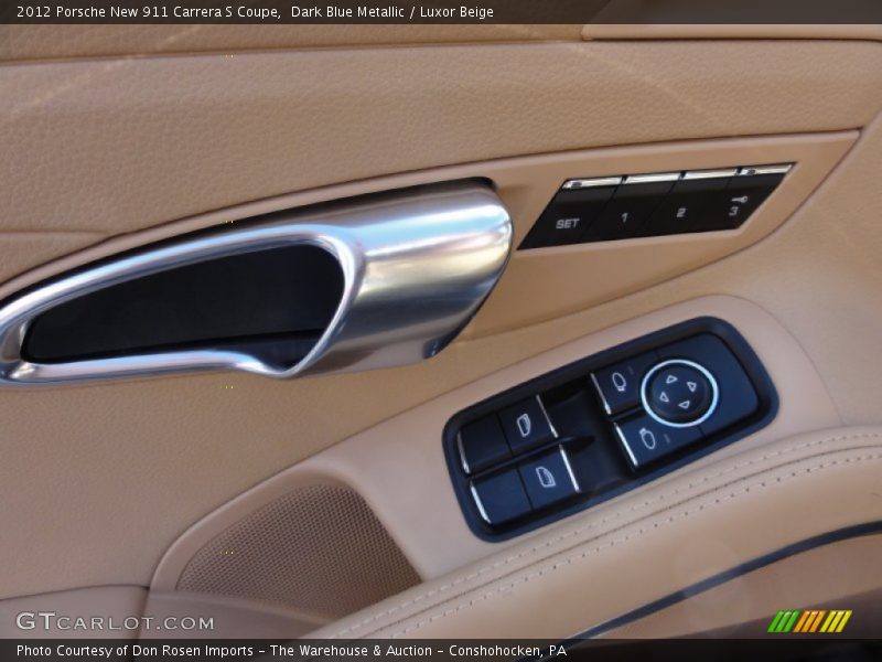 Controls of 2012 New 911 Carrera S Coupe