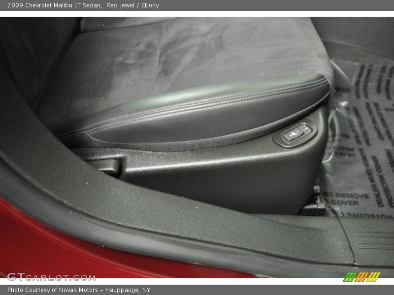 Red Jewel / Ebony 2009 Chevrolet Malibu LT Sedan