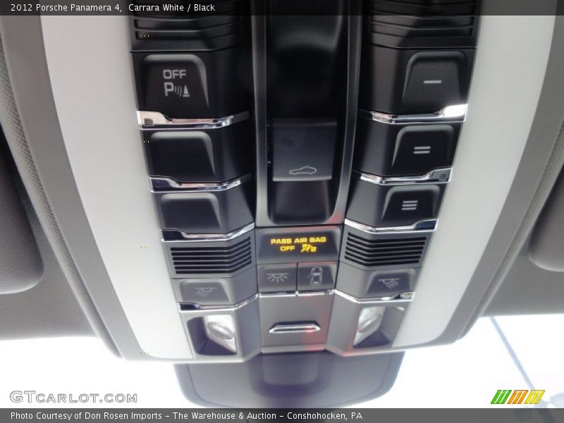 Controls of 2012 Panamera 4