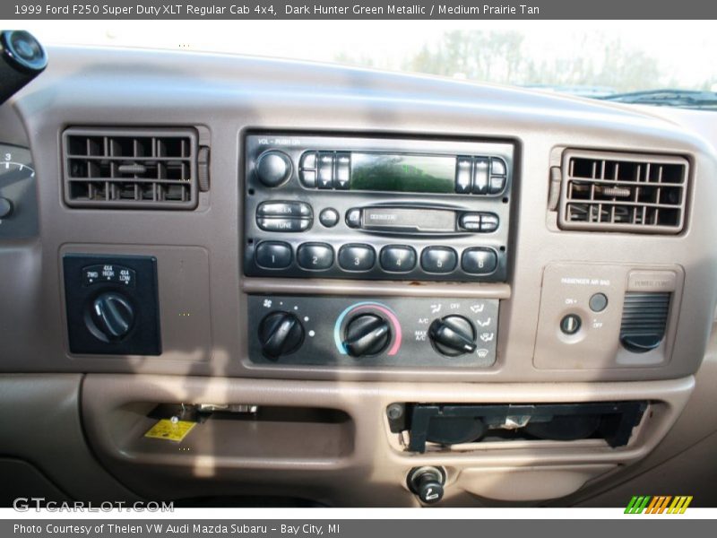 Dark Hunter Green Metallic / Medium Prairie Tan 1999 Ford F250 Super Duty XLT Regular Cab 4x4