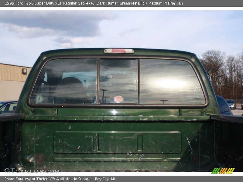 Dark Hunter Green Metallic / Medium Prairie Tan 1999 Ford F250 Super Duty XLT Regular Cab 4x4