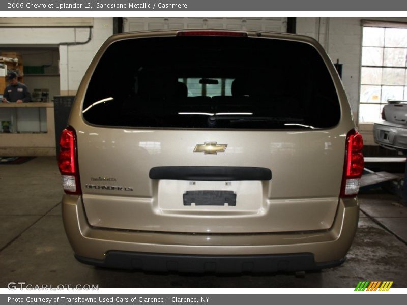Sandstone Metallic / Cashmere 2006 Chevrolet Uplander LS