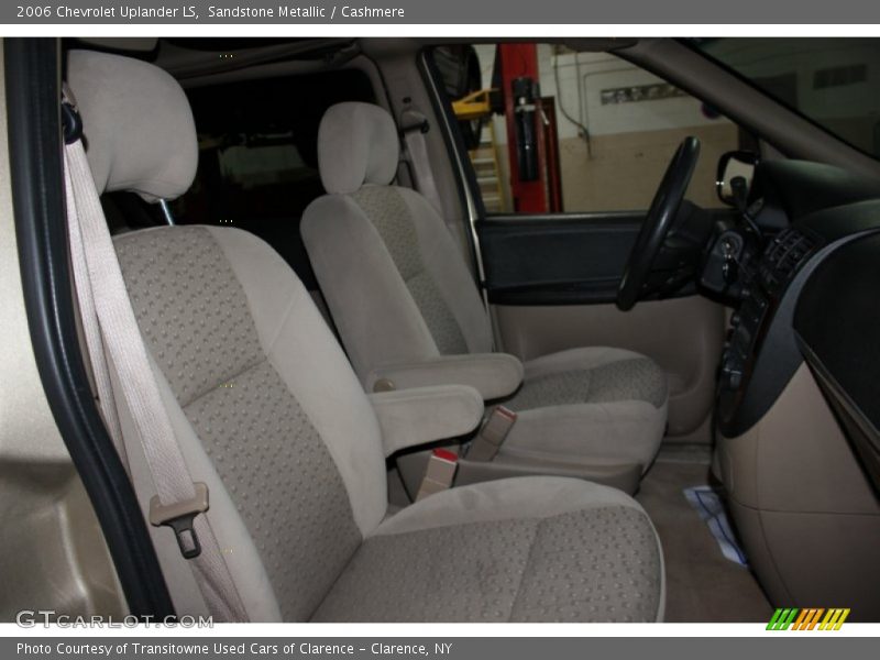 Sandstone Metallic / Cashmere 2006 Chevrolet Uplander LS