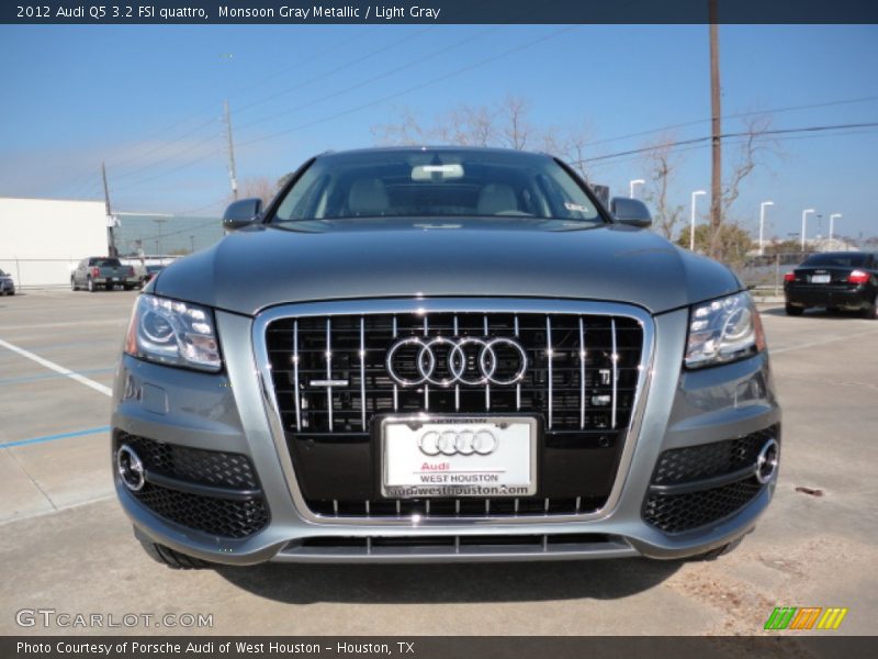 Monsoon Gray Metallic / Light Gray 2012 Audi Q5 3.2 FSI quattro