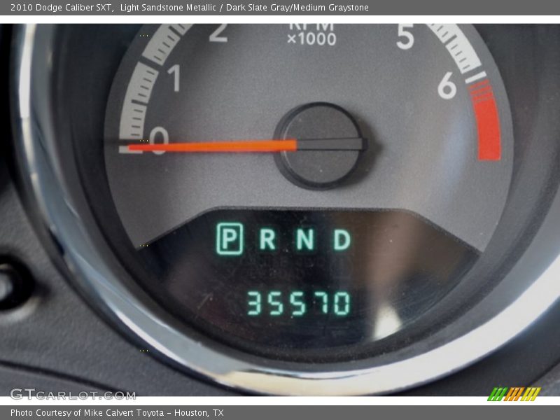 Light Sandstone Metallic / Dark Slate Gray/Medium Graystone 2010 Dodge Caliber SXT