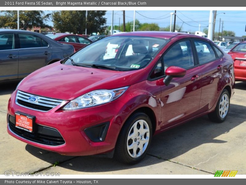 Bright Magenta Metallic / Charcoal Black/Blue Cloth 2011 Ford Fiesta SE Sedan