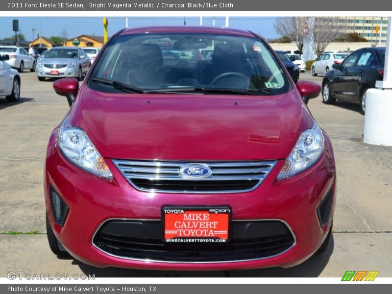 Bright Magenta Metallic / Charcoal Black/Blue Cloth 2011 Ford Fiesta SE Sedan