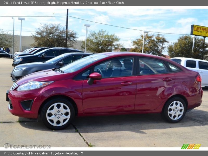 Bright Magenta Metallic / Charcoal Black/Blue Cloth 2011 Ford Fiesta SE Sedan