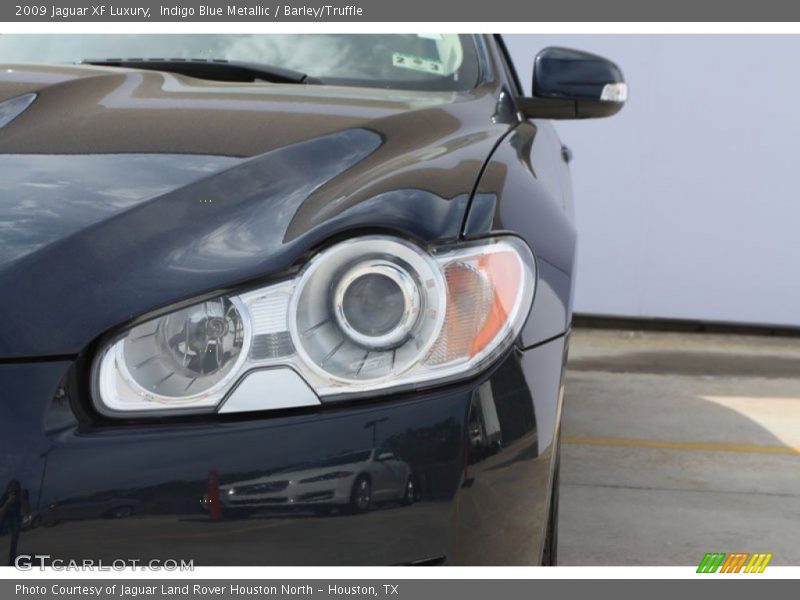 Indigo Blue Metallic / Barley/Truffle 2009 Jaguar XF Luxury