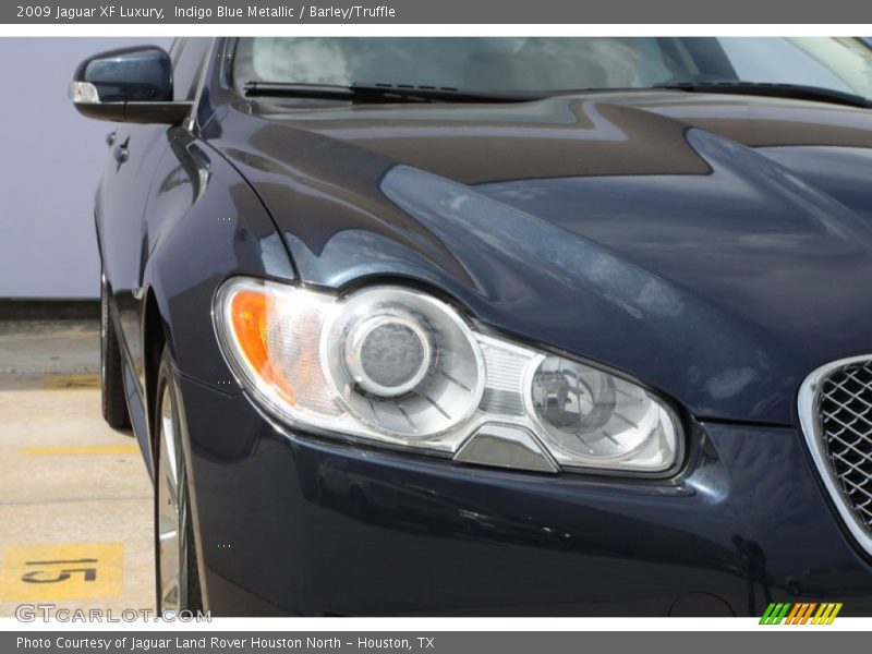 Indigo Blue Metallic / Barley/Truffle 2009 Jaguar XF Luxury