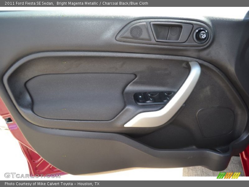 Bright Magenta Metallic / Charcoal Black/Blue Cloth 2011 Ford Fiesta SE Sedan