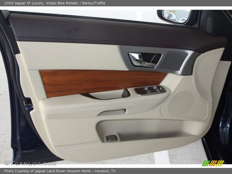 Door Panel of 2009 XF Luxury
