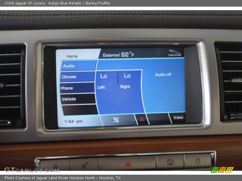 Indigo Blue Metallic / Barley/Truffle 2009 Jaguar XF Luxury