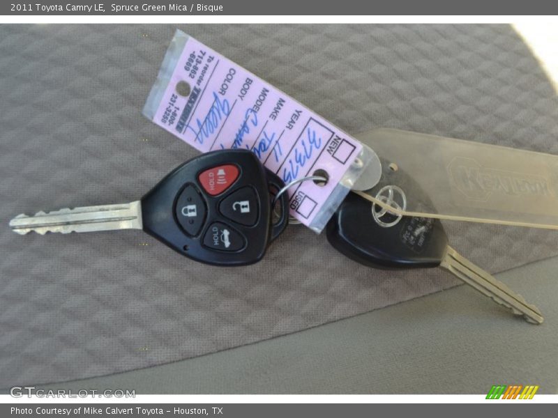 Spruce Green Mica / Bisque 2011 Toyota Camry LE