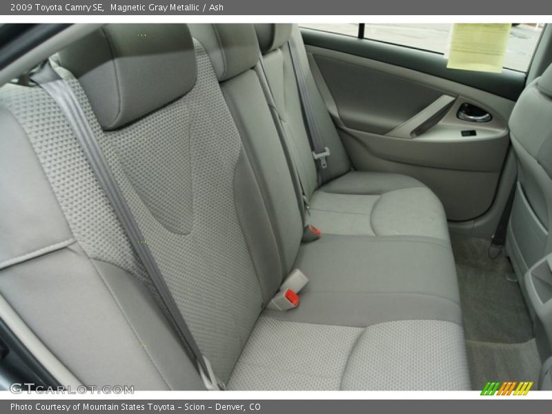 Magnetic Gray Metallic / Ash 2009 Toyota Camry SE