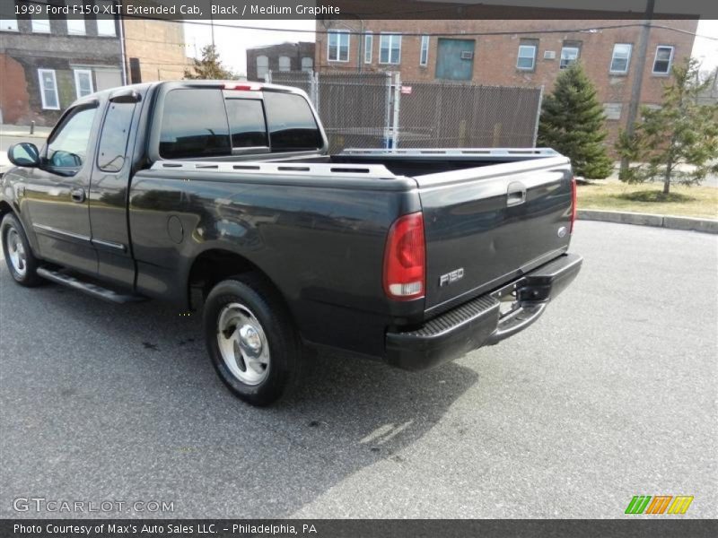 Black / Medium Graphite 1999 Ford F150 XLT Extended Cab