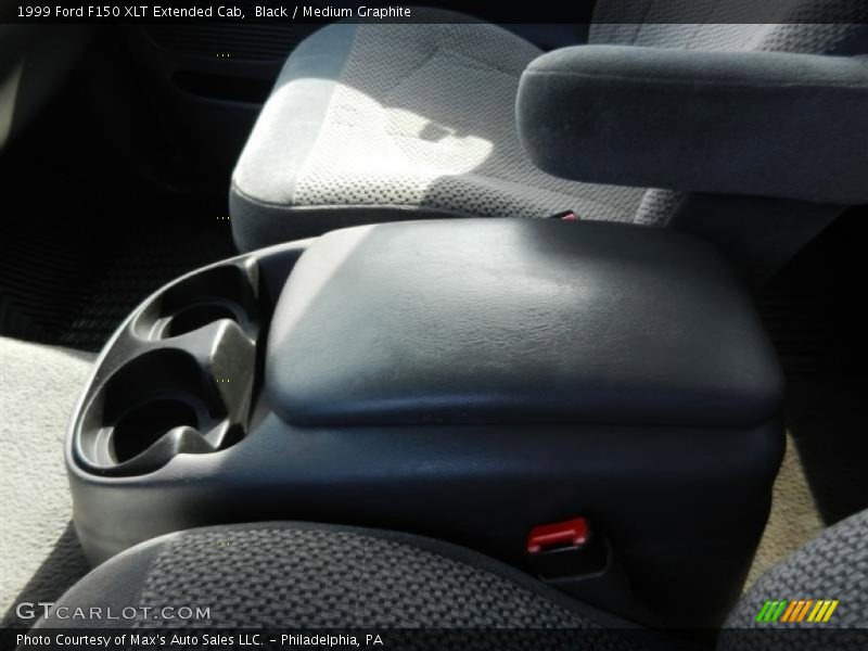 Black / Medium Graphite 1999 Ford F150 XLT Extended Cab