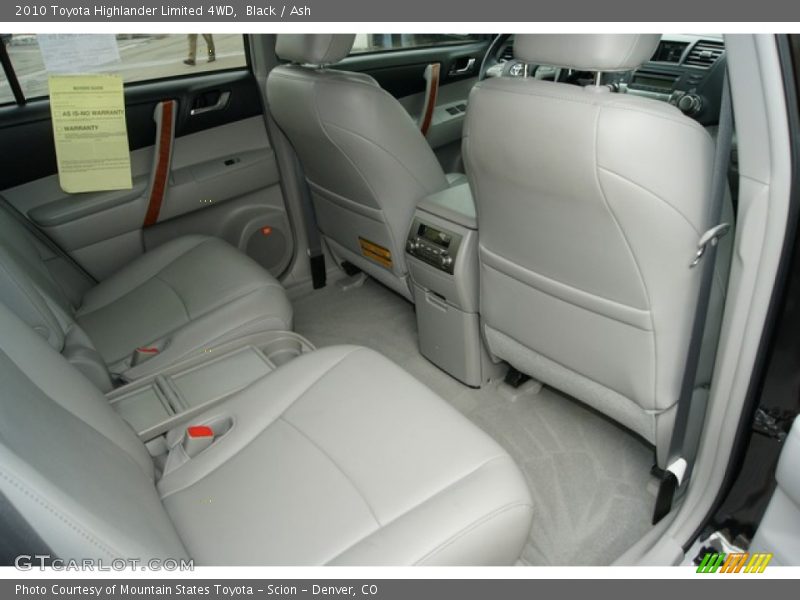 Black / Ash 2010 Toyota Highlander Limited 4WD