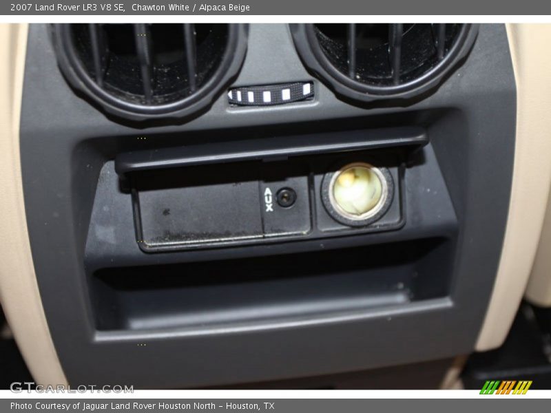 Chawton White / Alpaca Beige 2007 Land Rover LR3 V8 SE
