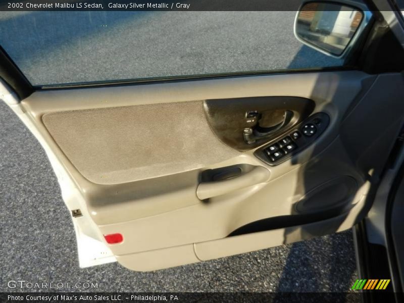 Galaxy Silver Metallic / Gray 2002 Chevrolet Malibu LS Sedan