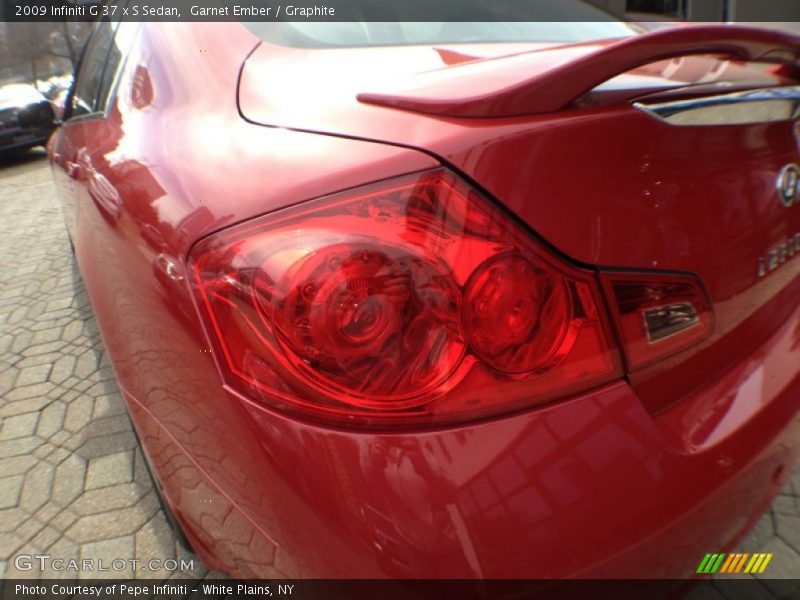 Garnet Ember / Graphite 2009 Infiniti G 37 x S Sedan