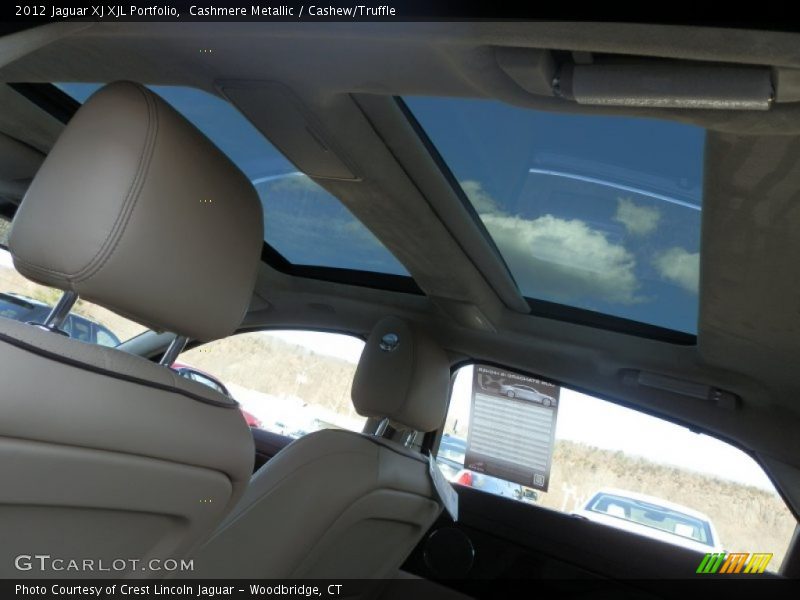 Sunroof of 2012 XJ XJL Portfolio