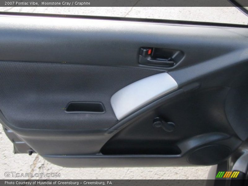 Moonstone Gray / Graphite 2007 Pontiac Vibe