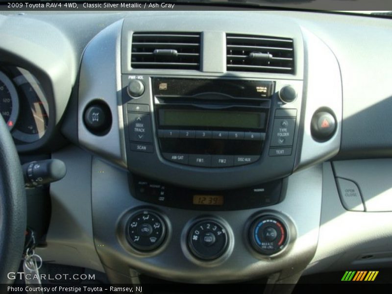 Classic Silver Metallic / Ash Gray 2009 Toyota RAV4 4WD