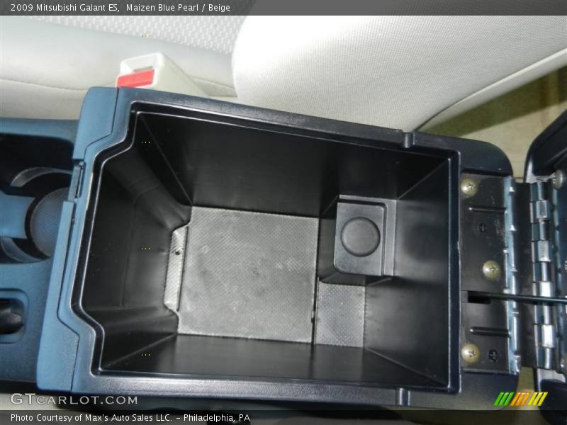 Maizen Blue Pearl / Beige 2009 Mitsubishi Galant ES