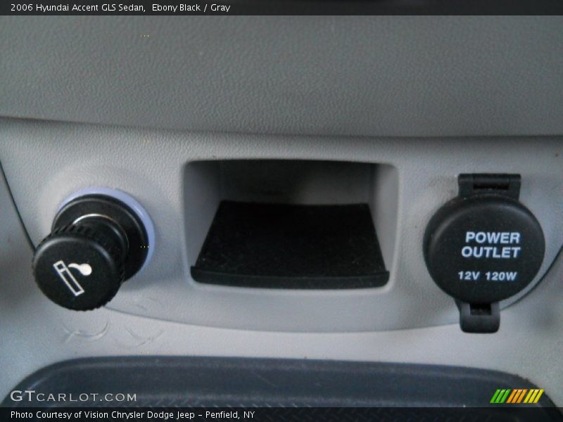 Ebony Black / Gray 2006 Hyundai Accent GLS Sedan