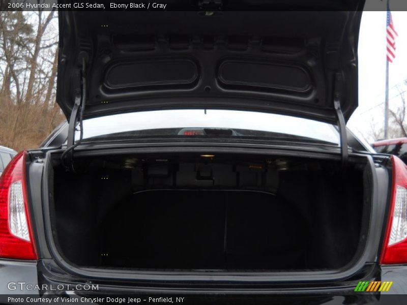 Ebony Black / Gray 2006 Hyundai Accent GLS Sedan