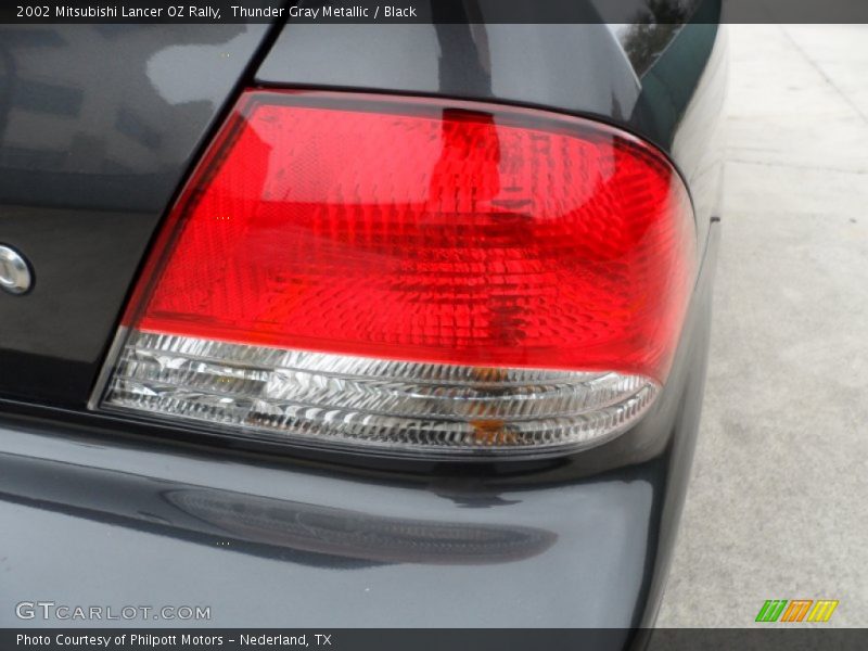 Thunder Gray Metallic / Black 2002 Mitsubishi Lancer OZ Rally