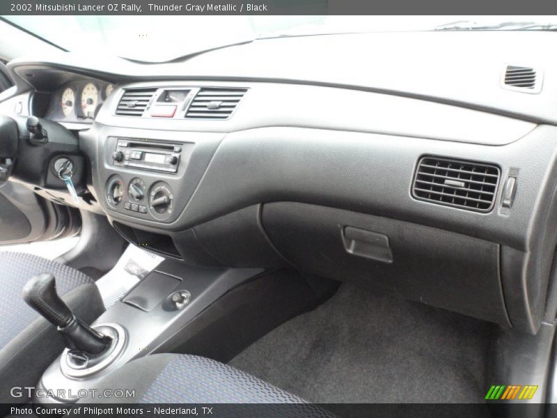 Thunder Gray Metallic / Black 2002 Mitsubishi Lancer OZ Rally