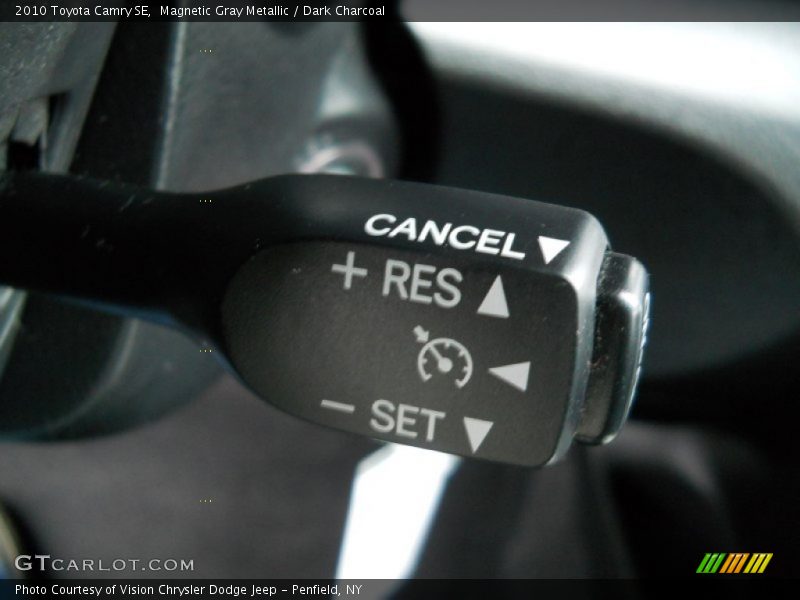 Magnetic Gray Metallic / Dark Charcoal 2010 Toyota Camry SE