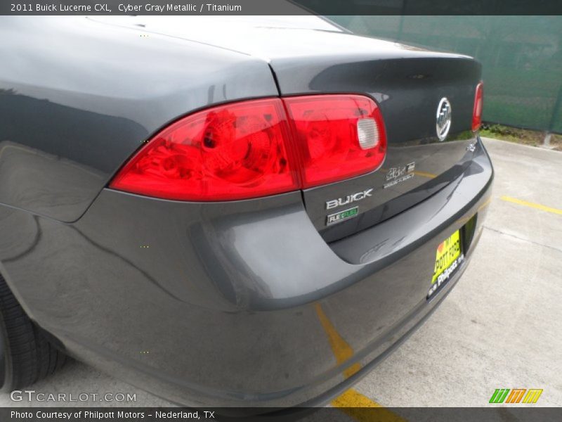 Cyber Gray Metallic / Titanium 2011 Buick Lucerne CXL