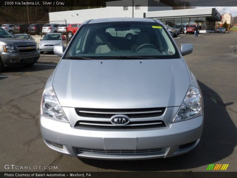 Silver / Gray 2006 Kia Sedona LX