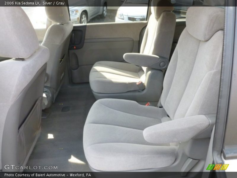 Silver / Gray 2006 Kia Sedona LX