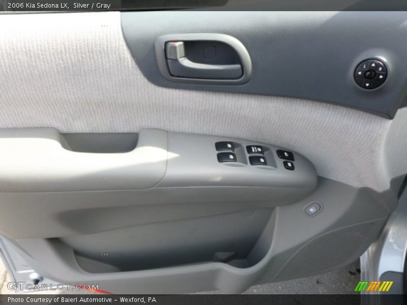 Silver / Gray 2006 Kia Sedona LX