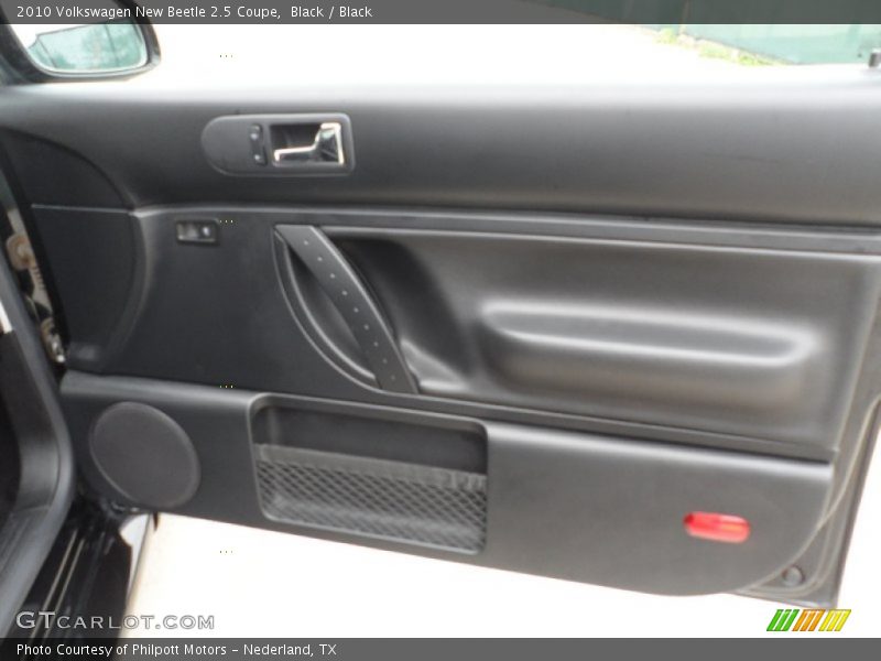 Black / Black 2010 Volkswagen New Beetle 2.5 Coupe
