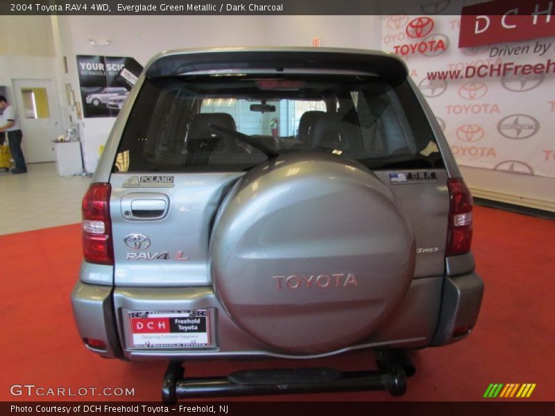 Everglade Green Metallic / Dark Charcoal 2004 Toyota RAV4 4WD