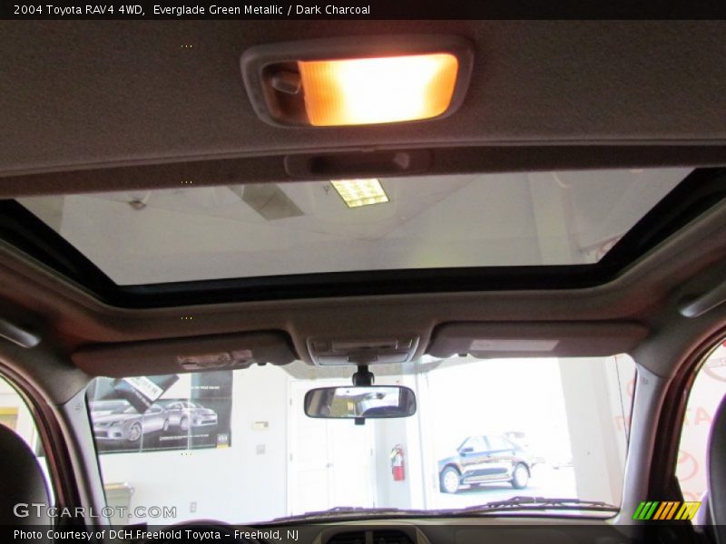 Everglade Green Metallic / Dark Charcoal 2004 Toyota RAV4 4WD