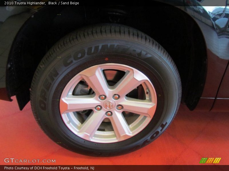 Black / Sand Beige 2010 Toyota Highlander