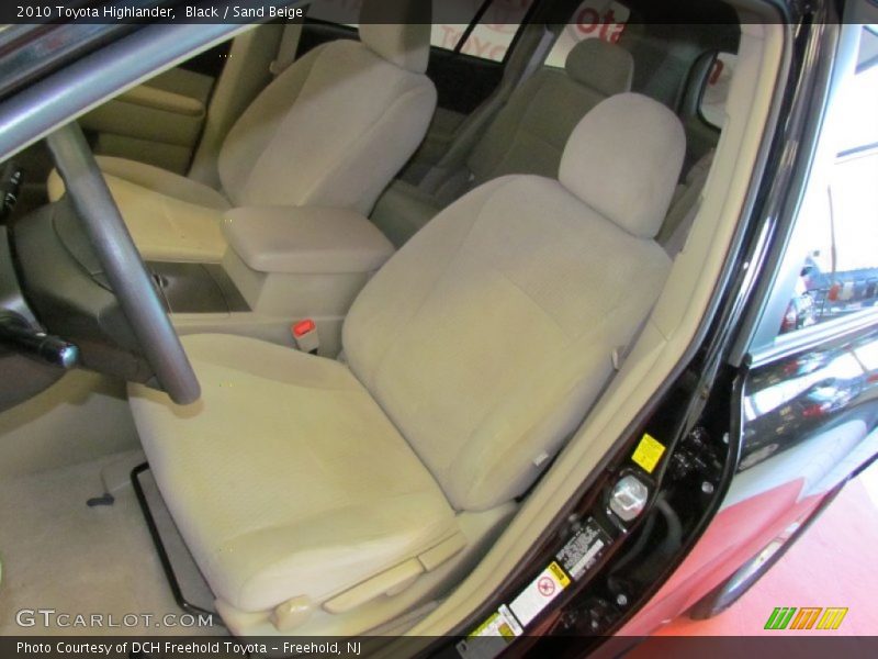 Black / Sand Beige 2010 Toyota Highlander
