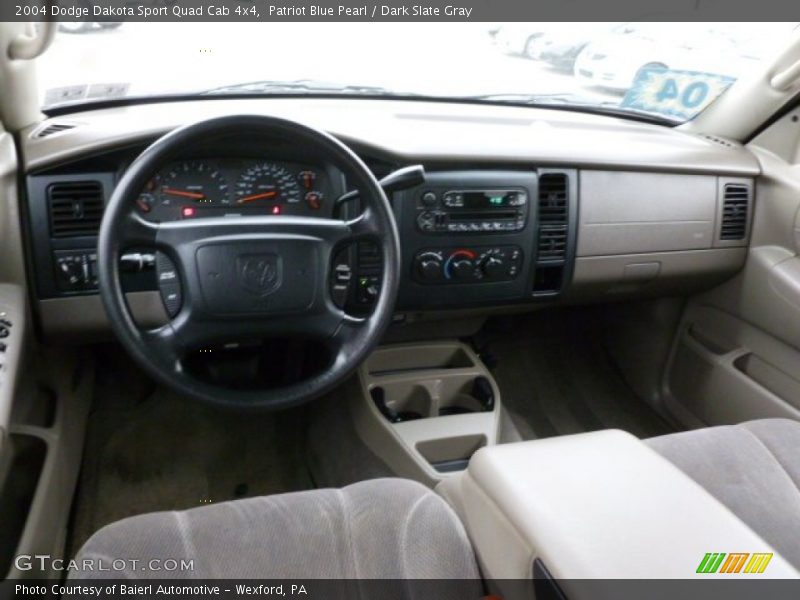 Patriot Blue Pearl / Dark Slate Gray 2004 Dodge Dakota Sport Quad Cab 4x4