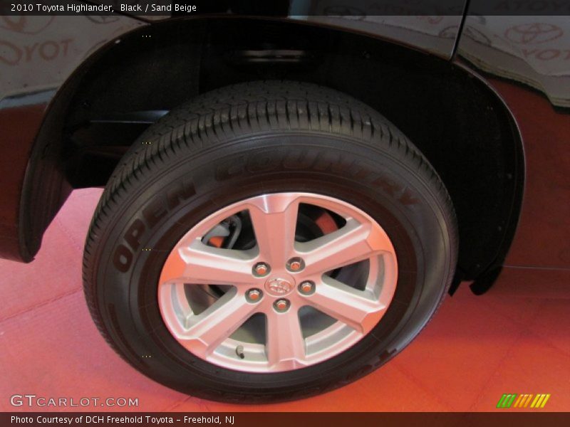 Black / Sand Beige 2010 Toyota Highlander