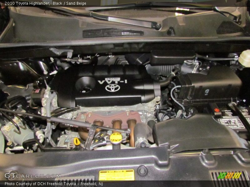 Black / Sand Beige 2010 Toyota Highlander
